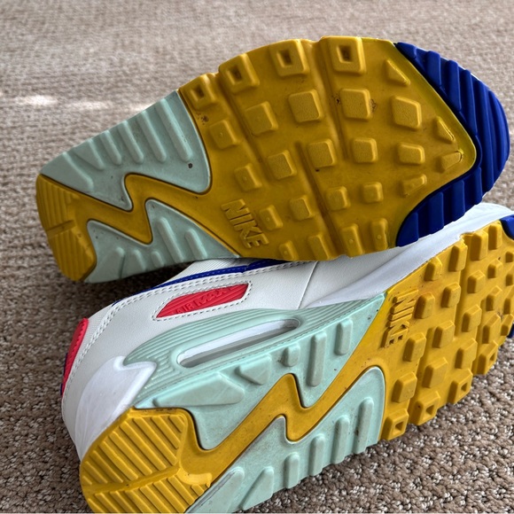 Nike Air Max 90 Summit White DA8726 100 Women’s Size 8 - Picture 10 of 10